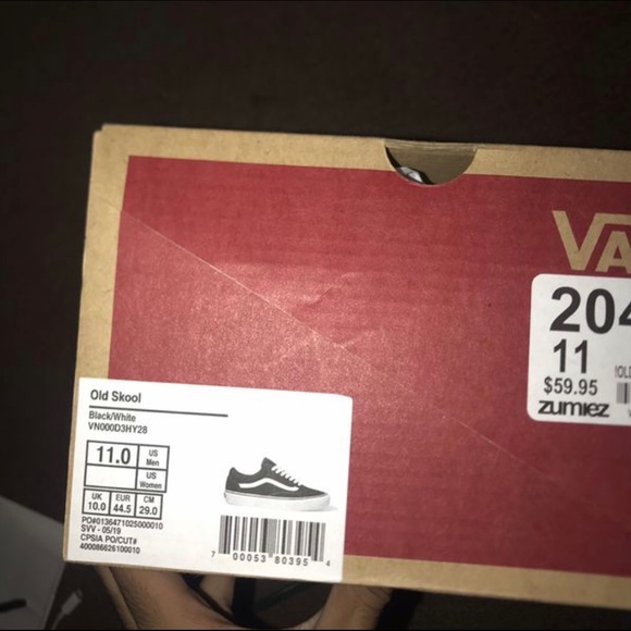 Shoes - Picture 2 of 4